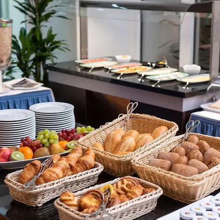 Aquino 3* Берлин