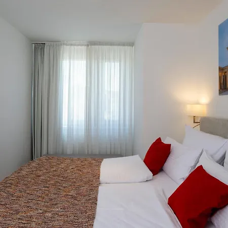 Aquino Otel 3*